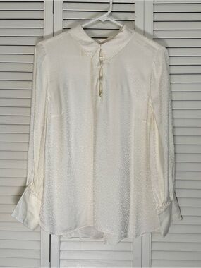 Soft Surroundings Ivory Blouse Triple Keyhole Neckline Long Sleeve Size PM NWOT